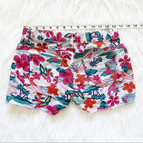 🔴4/$25 est. 1989 place floral hawaiian cut off shorts - Picture 4 of 7
